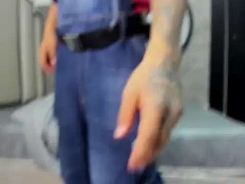 Dogan Renzo0 online show from February 13, 2026, 9:22 pm