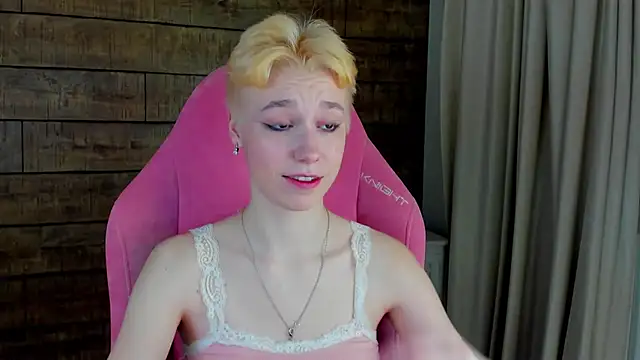 Snapshot of AgataGate chatting on February 28, 2026, 5:08 am AgataGate online show from February 28, 2026, 5:08 am