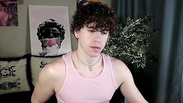 TylerGibson online show from April 18, 2026, 3:21 am