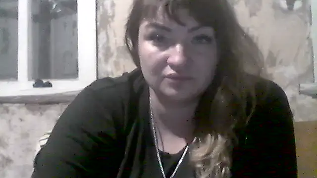 Snapshot of AllinaKis chatting on June 23, 2026, 9:46 pm AllinaKis online show from June 23, 2026, 9:46 pm