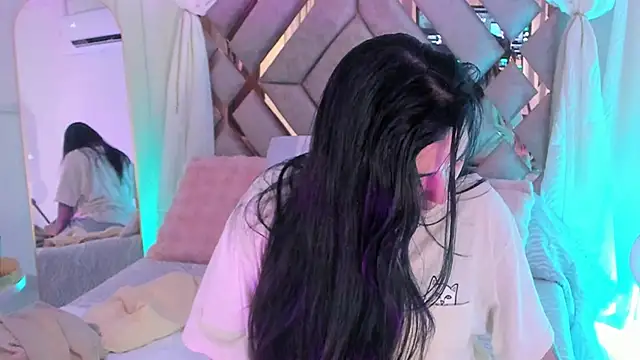 KathiaJenner online show from February 22, 2026, 12:36 pm