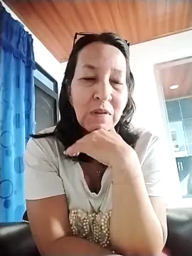 RosseLaure online show from June 1, 2026, 8:21 pm
