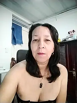 RosseLaure online show from July 19, 2026, 4:33 pm