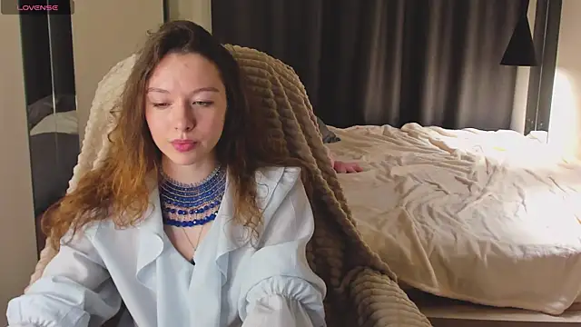 Lilith Grimm online show from March 26, 2026, 2:00 pm