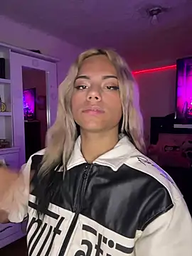 andyy x online show from February 20, 2026, 4:53 am