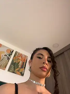 IrinaBlanc online show from February 3, 2026, 1:37 am