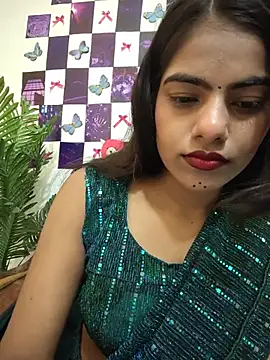 Snapshot of Alisha_Babyy chatting on July 12, 2026, 2:35 am Alisha Babyy online show from July 12, 2026, 2:35 am