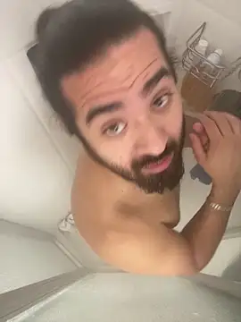 latinflarovs online show from February 9, 2026, 8:40 am