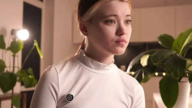 Snapshot of EleniRoeber chatting on March 2, 2026, 4:14 pm EleniRoeber online show from March 2, 2026, 4:14 pm