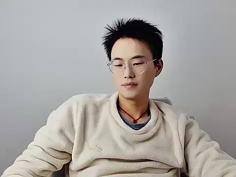 Snapshot of Aint686 chatting on February 3, 2026, 12:10 pm Aint686 online show from February 3, 2026, 12:10 pm