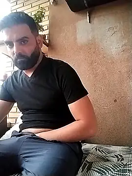 Snapshot of solsit1990 chatting on April 10, 2026, 6:23 pm solsit1990 online show from April 10, 2026, 6:23 pm