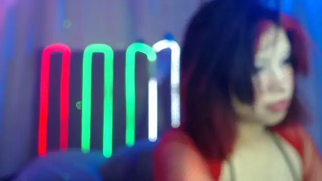 Snapshot of Raven_Goth8 chatting on February 14, 2026, 7:10 pm Raven Goth8 online show from February 14, 2026, 7:10 pm