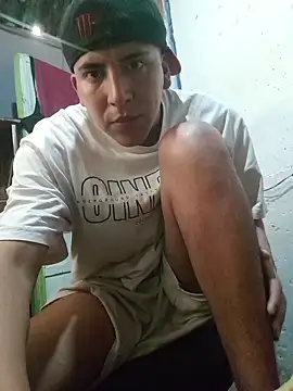 Snapshot of AgARiaom chatting on March 21, 2026, 7:39 pm AgARiaom online show from March 21, 2026, 7:39 pm