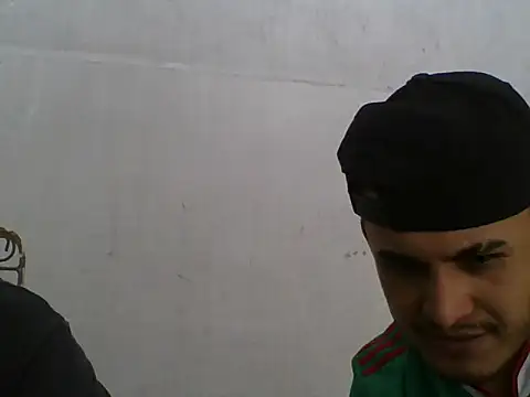Snapshot of MRdxxx444 chatting on May 25, 2026, 7:20 pm MRdxxx444 online show from May 25, 2026, 7:20 pm