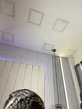 JuliaColemann online show from March 12, 2026, 12:22 pm