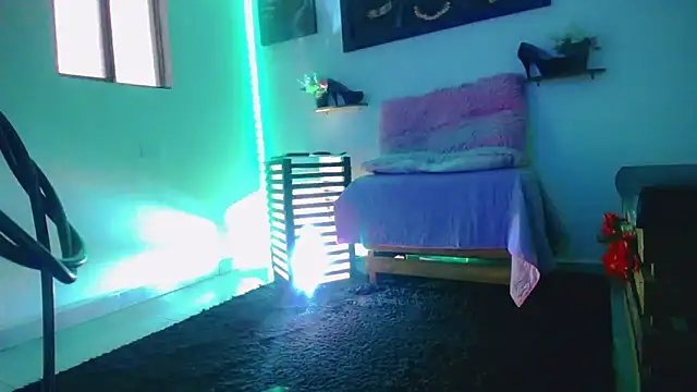 Tatoo Noah online show from April 3, 2026, 1:09 pm