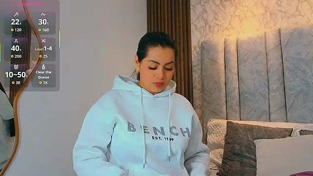 naomy smithxx online show from March 12, 2026, 10:54 am