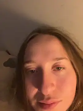 Scarlett NoirMuse online show from April 9, 2026, 2:00 am