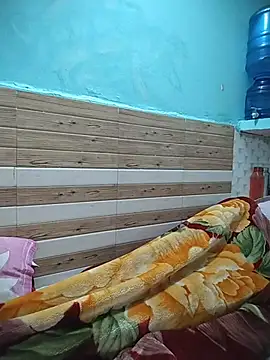 ZyphiaLive online show from February 8, 2026, 7:34 am