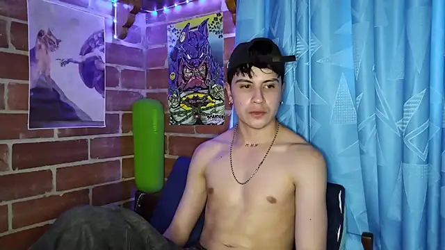 Snapshot of PaulDamico chatting on February 17, 2026, 11:11 pm PaulDamico online show from February 17, 2026, 11:11 pm