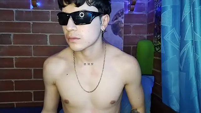 Snapshot of PaulDamico chatting on February 19, 2026, 3:52 pm PaulDamico online show from February 19, 2026, 3:52 pm