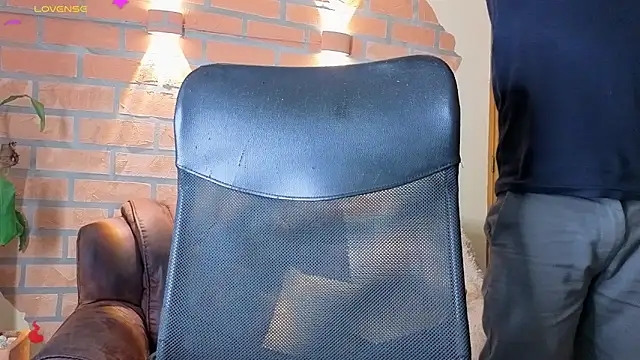 mister eithan online show from February 26, 2026, 2:10 am