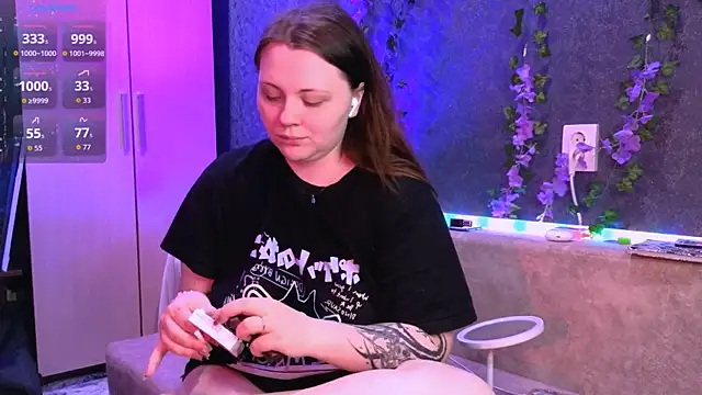 Marshmallowbeauty  online show from July 17, 2026, 10:25 pm