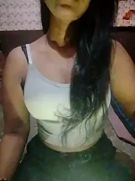 Ayesha Khan1 online show from April 2, 2026, 1:09 pm