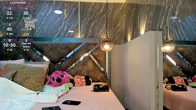 Afrodita Greenn online show from February 6, 2026, 3:44 am