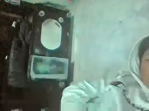 lilbxby34 online show from January 18, 2026, 10:19 am