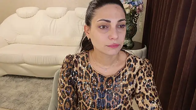 Snapshot of LovelyBeatrice chatting on June 2, 2026, 11:01 am LovelyBeatrice online show from June 2, 2026, 11:01 am