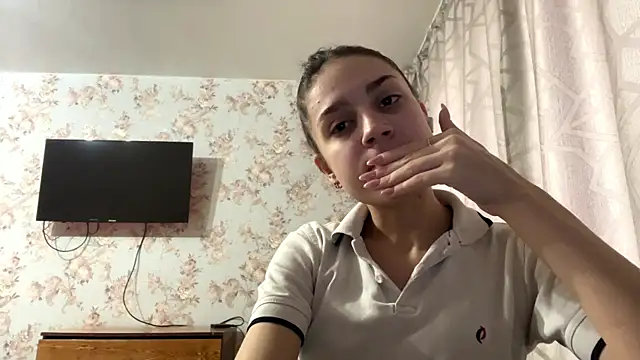 Snapshot of PagedLard chatting on February 14, 2026, 7:05 am PagedLard online show from February 14, 2026, 7:05 am