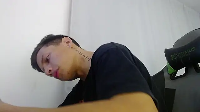 Didi hard online show from April 16, 2026, 1:06 am