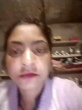 Snapshot of Nasrjfjfjy5578 chatting on February 9, 2026, 6:01 pm Nasrjfjfjy5578 online show from February 9, 2026, 6:01 pm