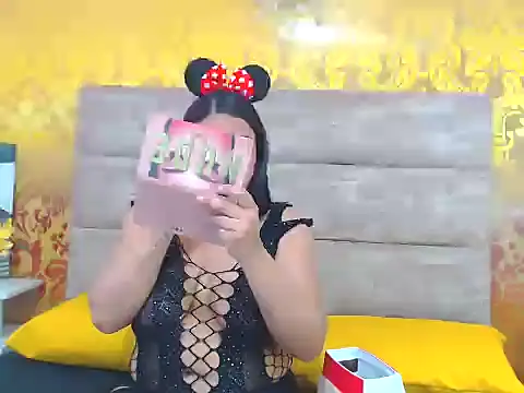 Snapshot of elianacollins23 chatting on February 21, 2026, 3:51 am elianacollins23 online show from February 21, 2026, 3:51 am