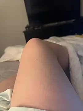 naughtynursejo online show from February 5, 2026, 2:33 pm