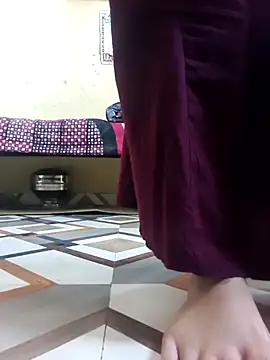 Hot-Anita  online show from April 2, 2026, 6:33 am