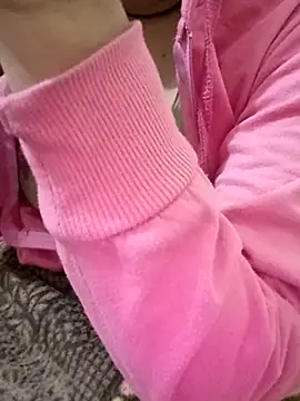 Hot Fiza0 online show from February 4, 2026, 11:53 pm