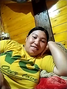 kussecka online show from April 11, 2026, 8:13 pm