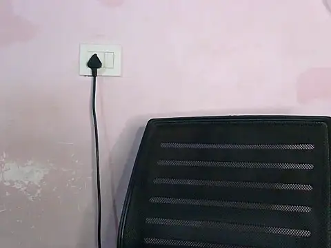 angelpriya  online show from April 24, 2026, 7:38 pm