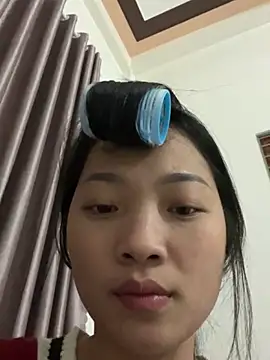 Snapshot of Lyn-be99 chatting on February 3, 2026, 1:16 pm Lyn-be99 online show from February 3, 2026, 1:16 pm