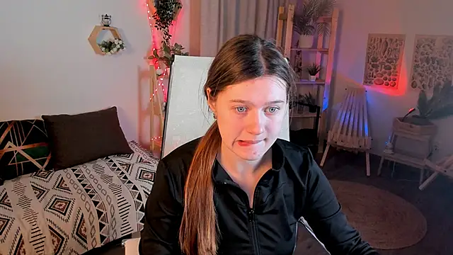 Snapshot of CelestineMauriac chatting on February 12, 2026, 3:18 pm CelestineMauriac online show from February 12, 2026, 3:18 pm