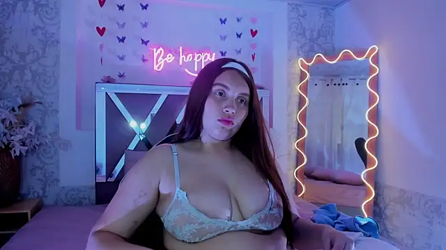 SABRIINA TAY online show from April 10, 2026, 2:55 pm