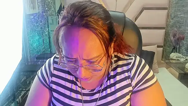 Shara Oz online show from March 2, 2026, 8:21 am