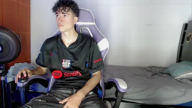 Johnny cagee  online show from February 26, 2026, 12:31 am