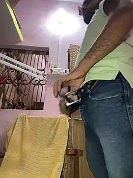 hardlysuck online show from March 16, 2026, 10:08 am