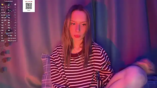 DellaCampbell online show from April 1, 2026, 4:04 pm