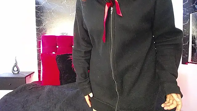 Snapshot of AbrilVega_29 chatting on February 4, 2026, 8:14 pm AbrilVega 29 online show from February 4, 2026, 8:14 pm