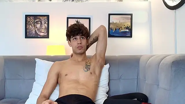 PRETTY COCK1 online show from March 29, 2026, 3:45 pm