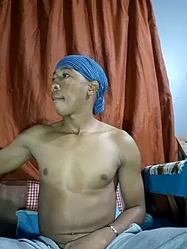 Peterveero12 online show from April 19, 2026, 6:43 pm